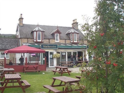 Mackenzies Highland Inn Aviemore Exterior foto